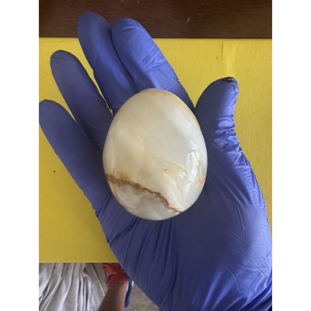 Vintage Onyx Stone Egg – Natural Polished Marble-Look Decorative Collectible